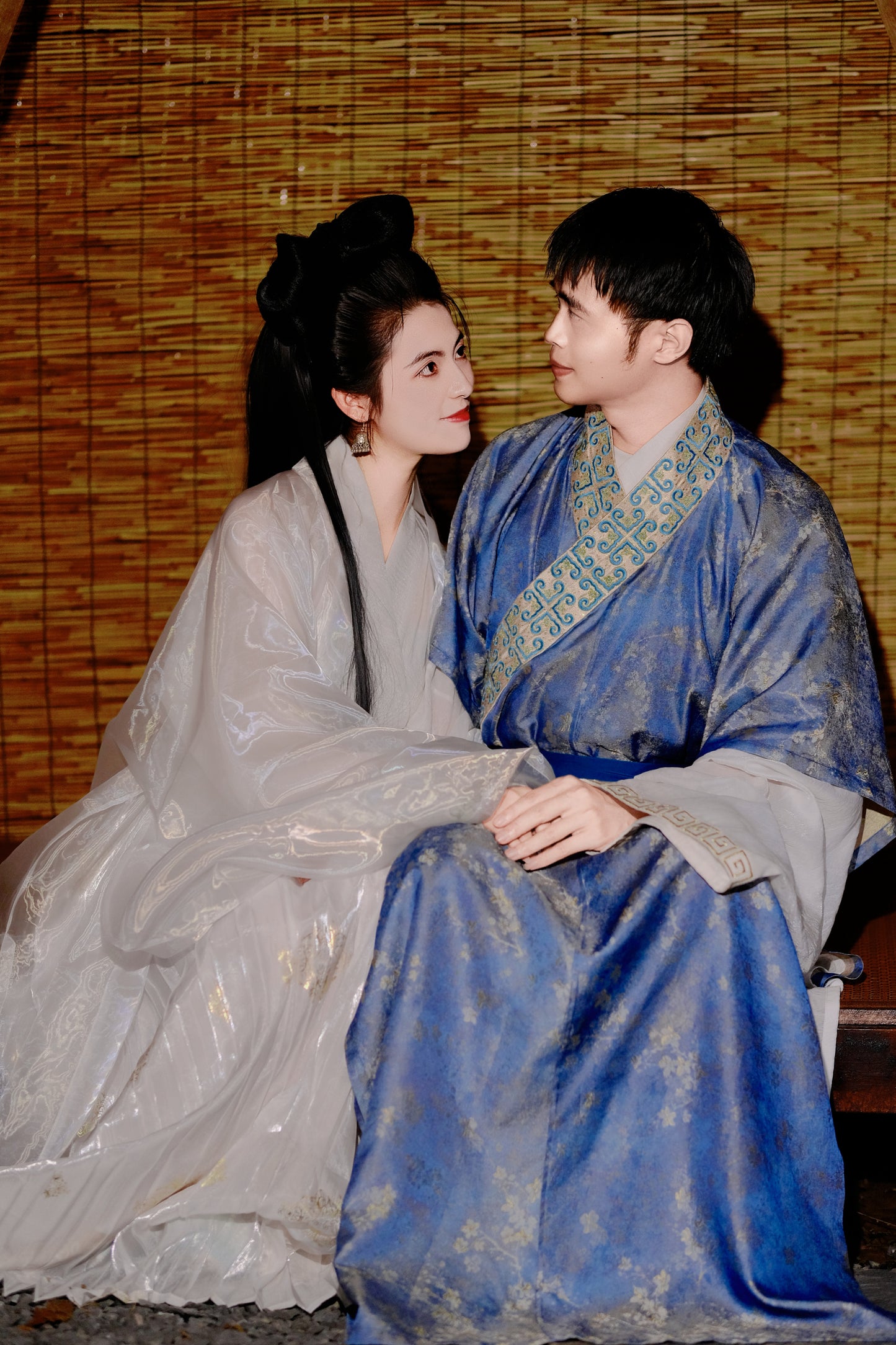 Original 'Night at Orchid Retreat' Song Dynasty Couple Hanfu — Ethereal White Pleated Skirt