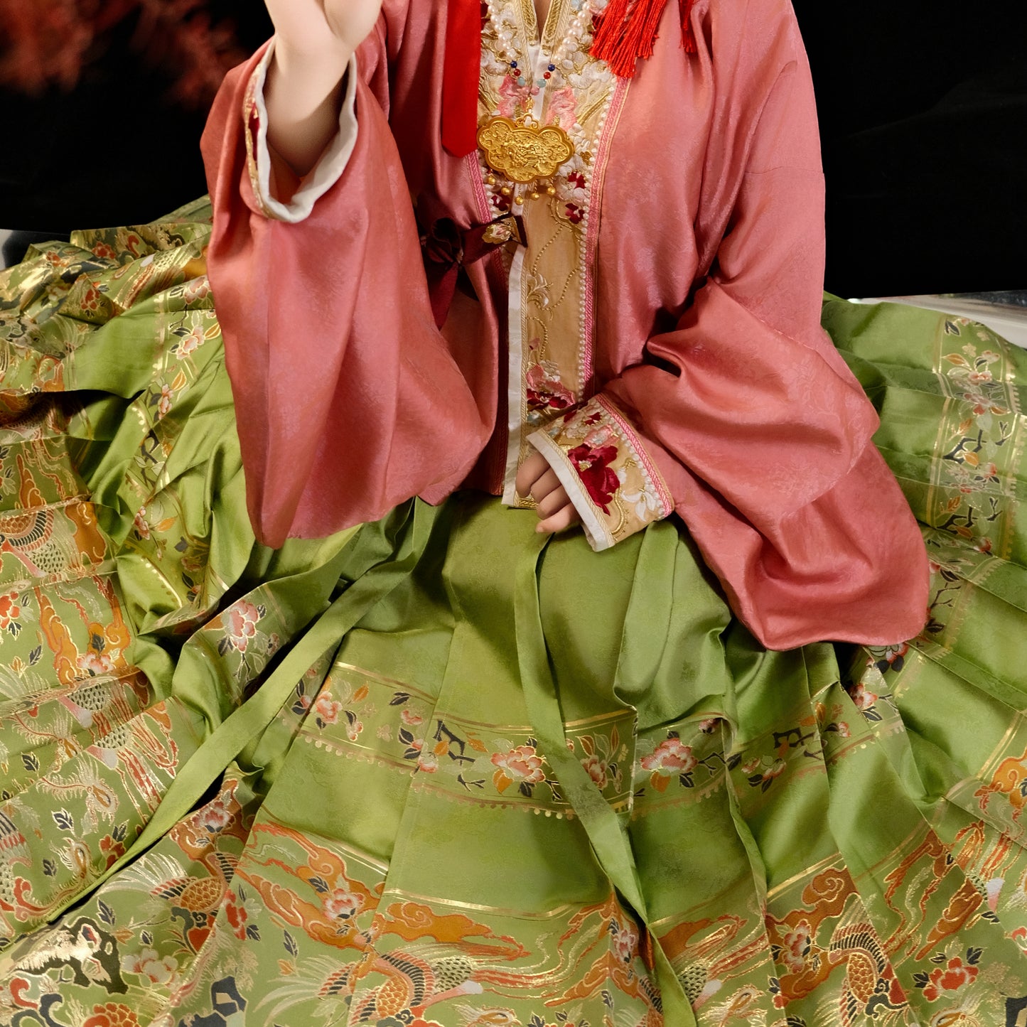 Original ‘Phoenix Perching’ Skirt | Luxury Ming Dynasty Ma Mian Qun Hanfu Evening Gown